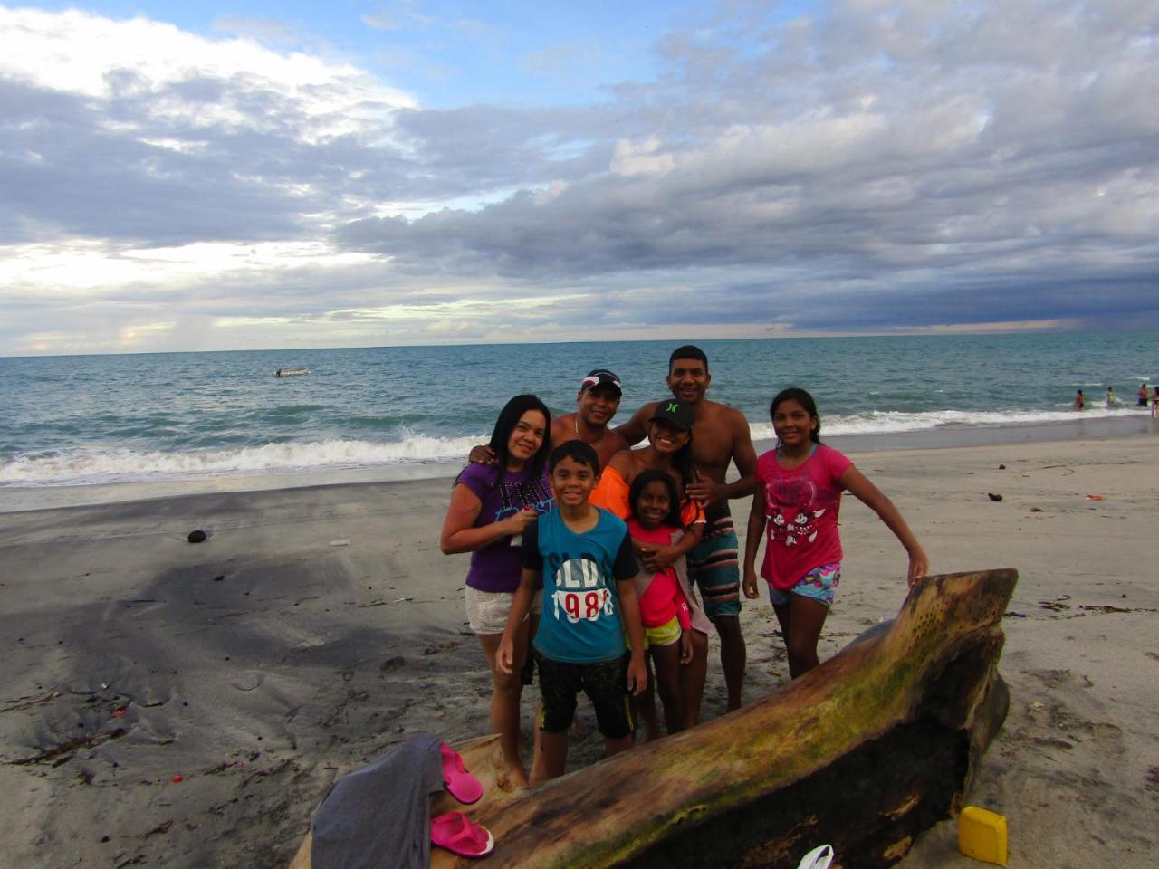 Posada Mama Bella Playa Blanca  Buitenkant foto